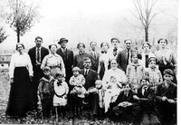 J.W.& Mollie Gill family, ca. 1913