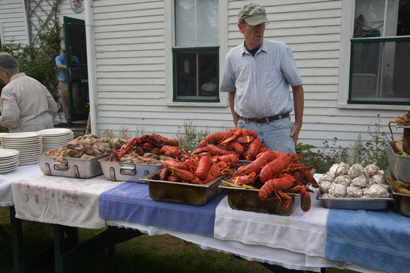 Lobsters, clams, corn and potatoes ready to serve